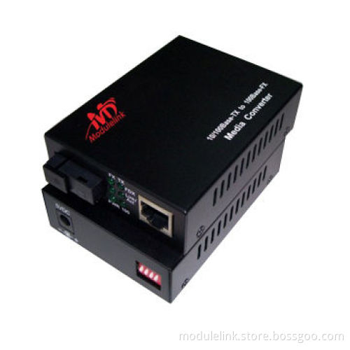10/100M Fiber Media Converter, Dual-fiber Single-mode 40km/SC/FP 1310nm/5V DC/1A External Power